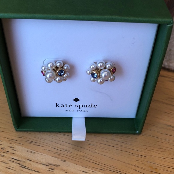 Kate Spade Pearl Caviar Cluster Stud Earrings Crystal Accents NWT & Box - Picture 5 of 14